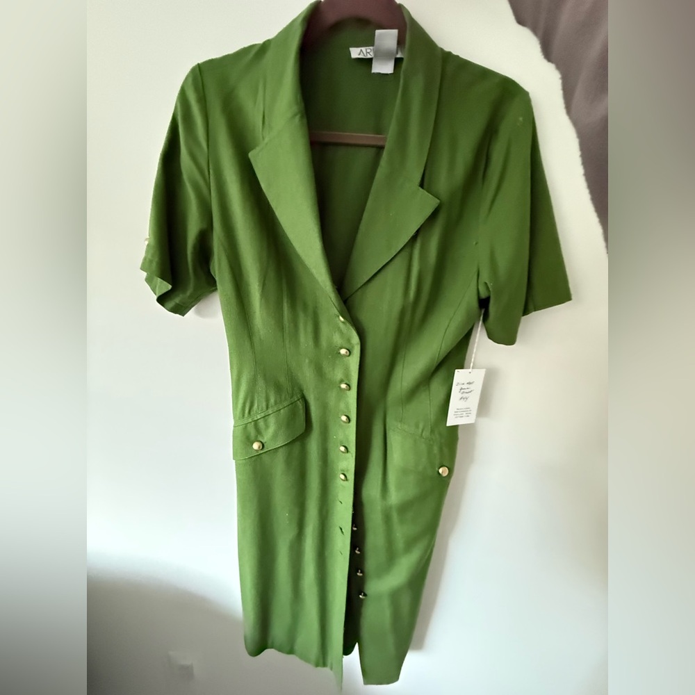 Silk Vintage Green Button-Up Dress